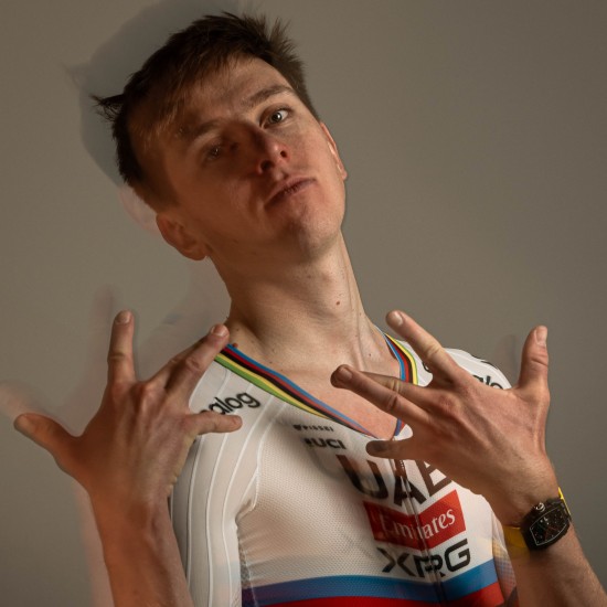 Bekleidung Herren UAE Team Emirates 2025 Pissei einteiler-Tadej Pogacar Bekleidung Herren UAE Team Emirates 2025 Pissei einteiler-Tadej Pogacar