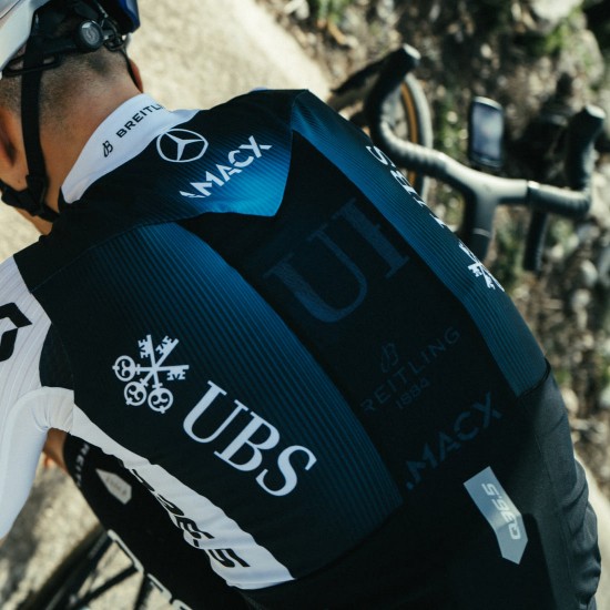 Bekleidung Herren Q36.5 Pro Cycling Team 2025 Gregarius weste Bekleidung Herren Q36.5 Pro Cycling Team 2025 Gregarius weste